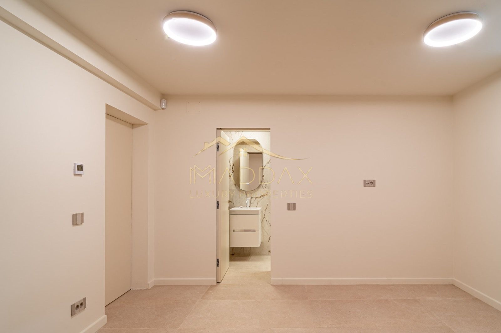 Vila Unica Noua cu 8 camere *300mp* /fotovoltaice si pompa cladura// Dorobanti - Poză 38