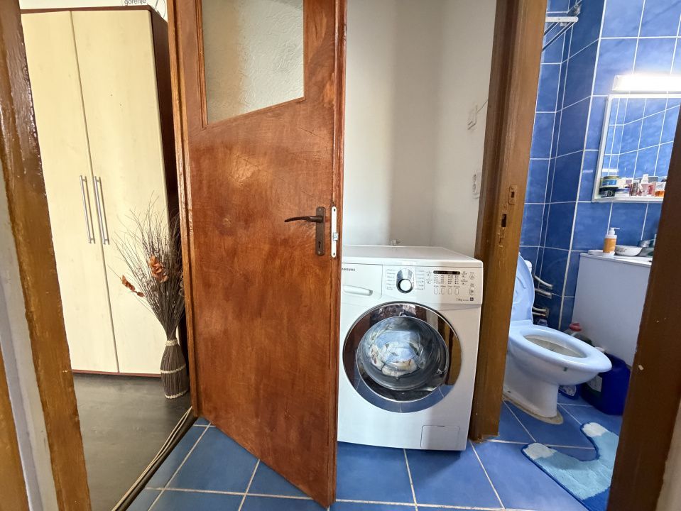 Apartament 2 camere semidecomandat/nemobilat - zona Fratii Golesti - Poză 14