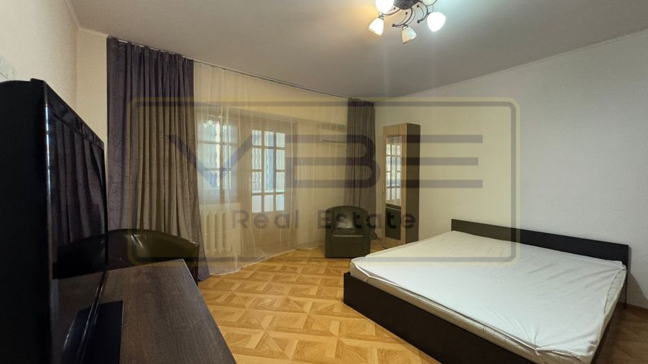 Apartament 4 camere decomandat Nicolina - Catedrala Catolica - Poză 2