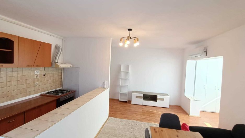 Dambovita | 2 Camere | Etaj Intermediar | Loc de Parcare. - Poză 1