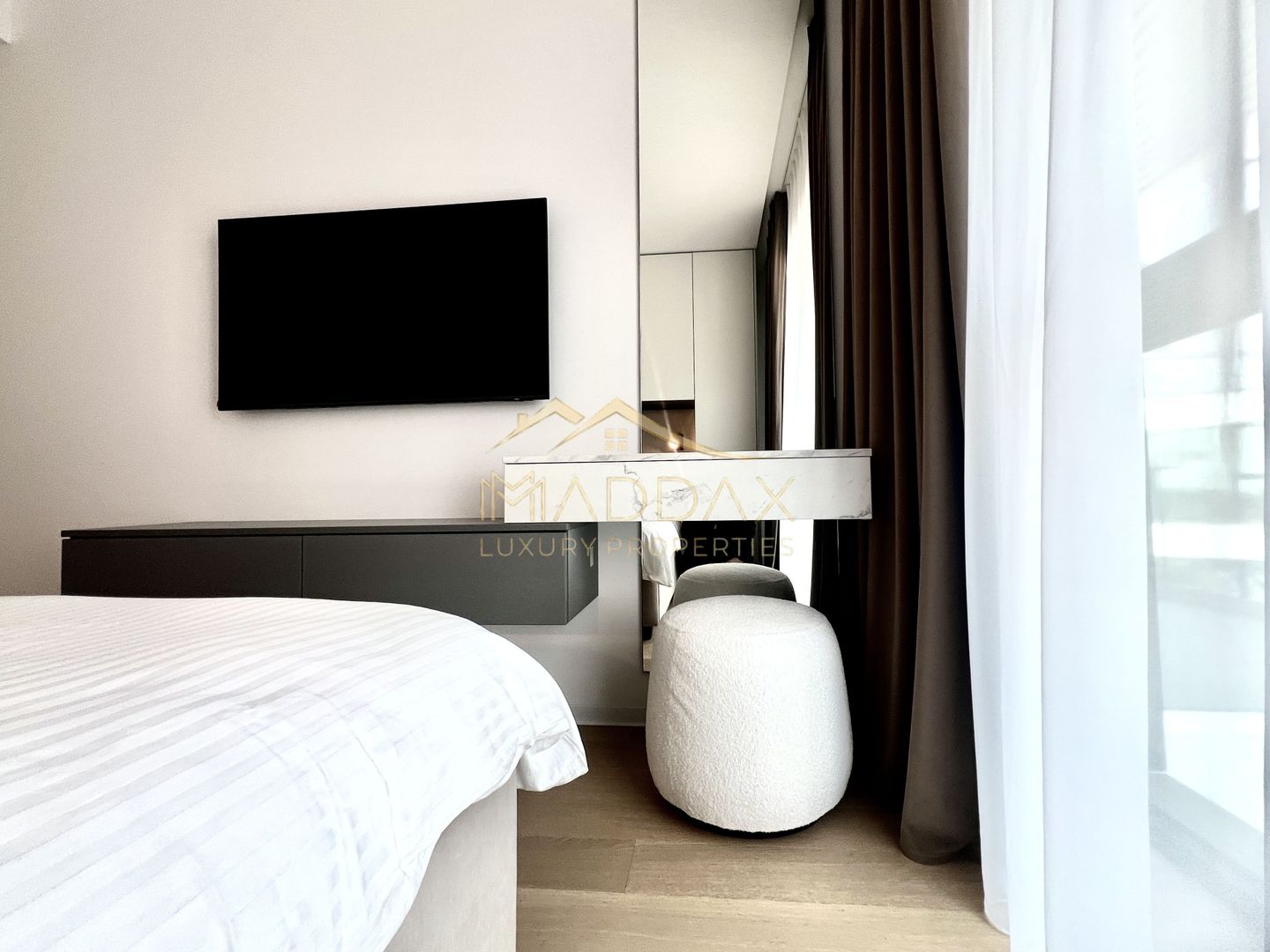 Apartament de Vanzare | 2 camere | Vedere spre lac - Poză 7