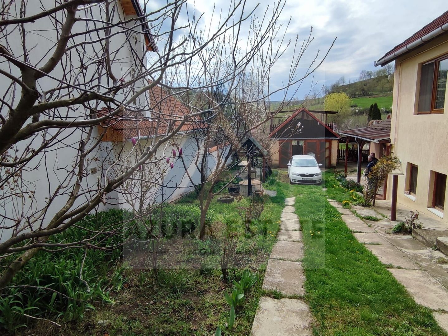 Casa 4 camere 2 bai garaj inchis pivnita si teren 740 mp in Seica Mica - Poză 21