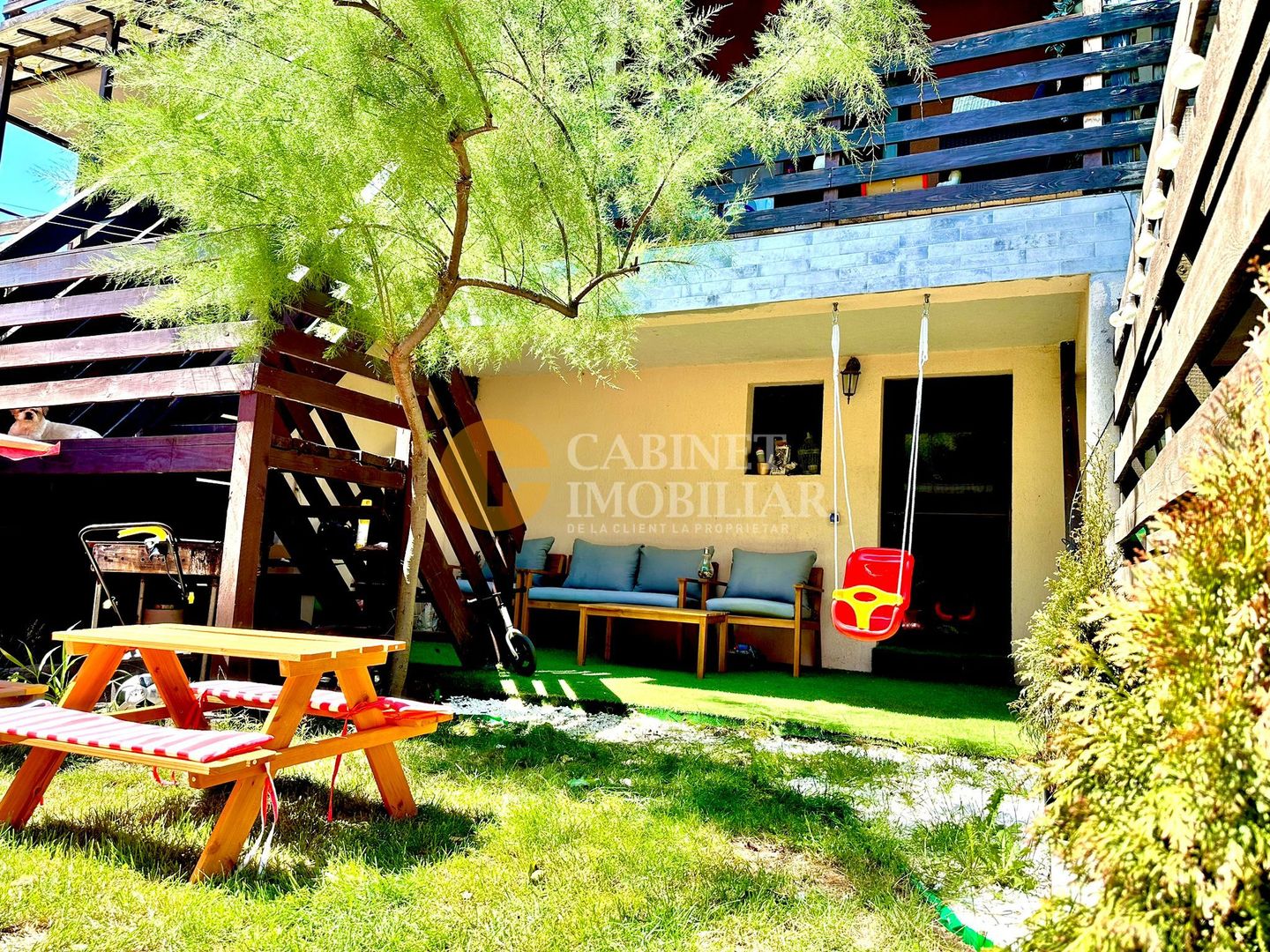 Casa Triplex Rediu Complet Mobilat - Poză 18