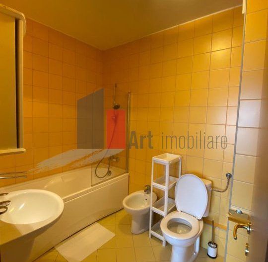 APARTAMENT 3 CAMERE - CENTRAL PARC - Poză 4