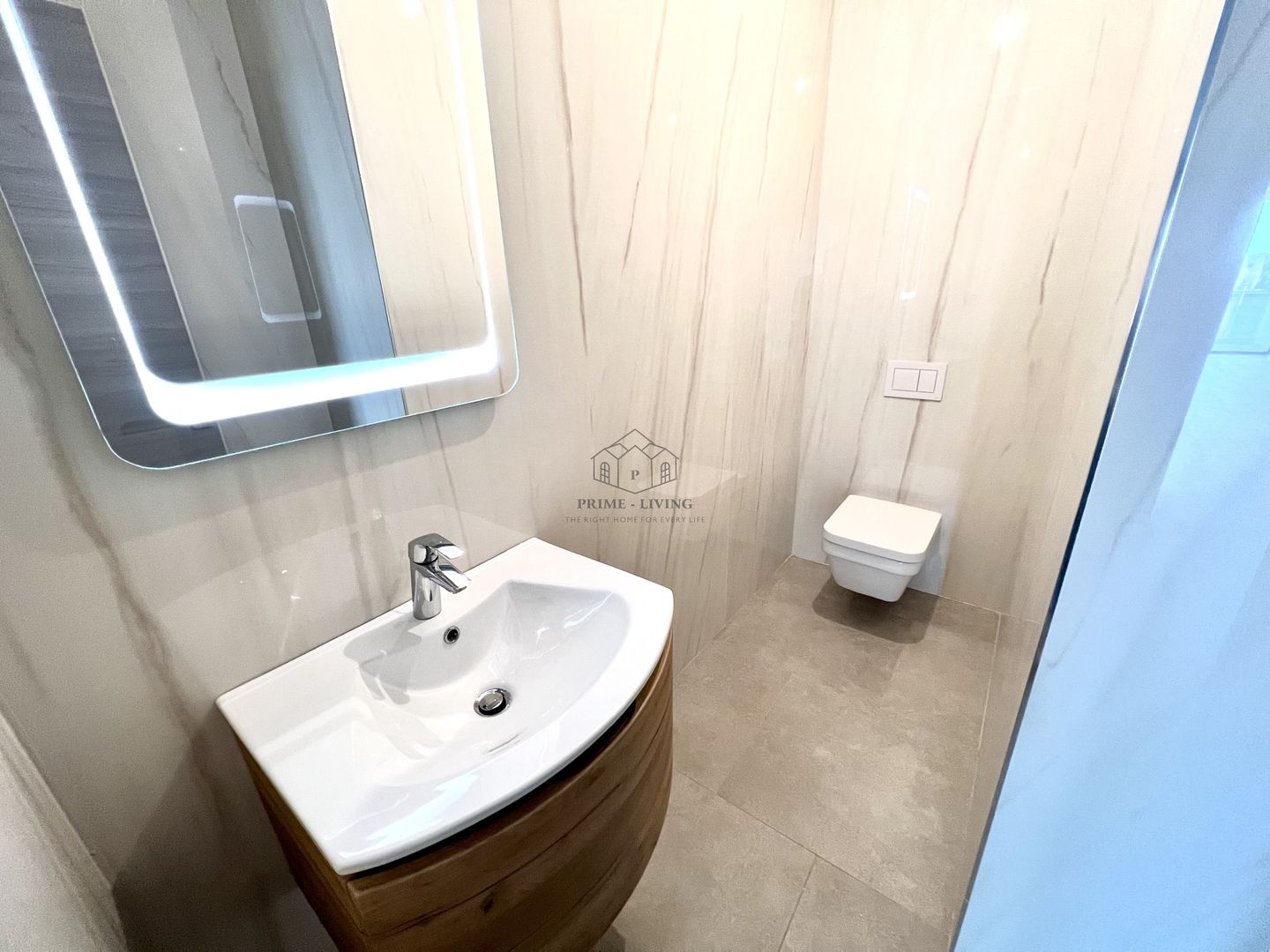 APARTAMENT DEOSEBIT CU 3 CAMERE LA VANZARE CU VEDERE LA LAC - Poză 13