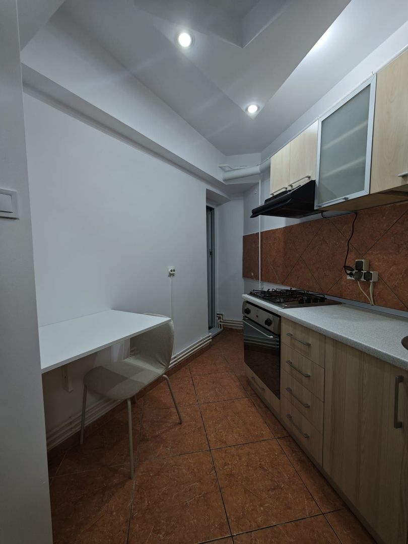 Apartament 1 cameră de închiriat – Zona Port, aproape de Faleză - Poză 2