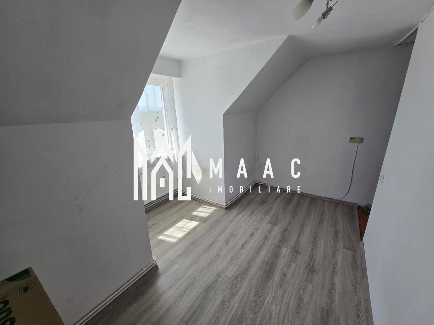 Apartament spatios la cheie 43 mpu Viile Sibiului - Poză 7