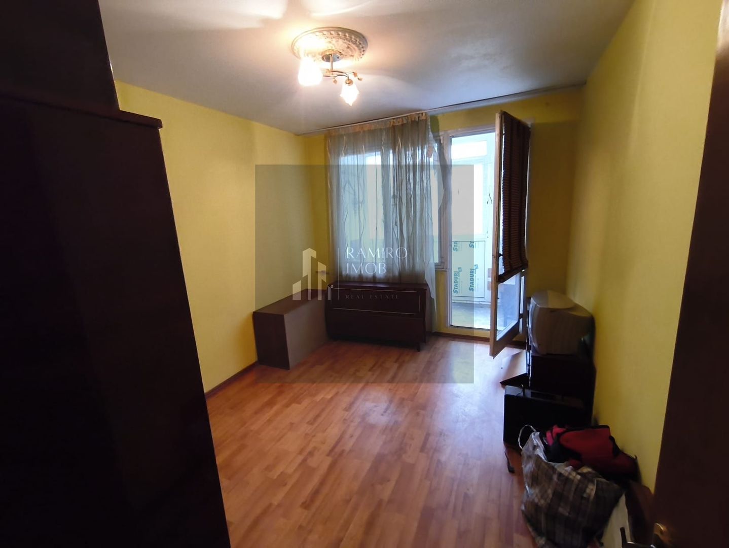 Apartament 3 camere | Zona 1 Decembrie 1918 / Titan - Poză 3