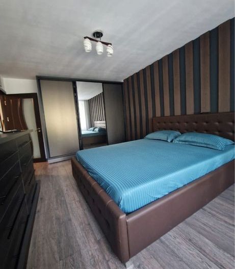 Apartament 2 camere decomandate- 1 Mai - Poză 2