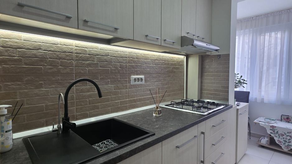 Apartament -LA CHEIE- Mobilat/Utilat- Mutare imediată, Mobilier  NOU- - Poză 7