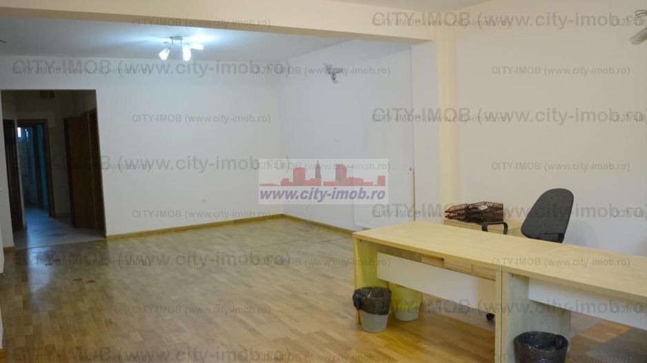 Inchiriere partiala in Vila zona Ferdinand Bucuresti - Poză 6