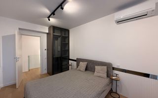 Vila urbana cu gradina langa parc in Tunari - Poză 29