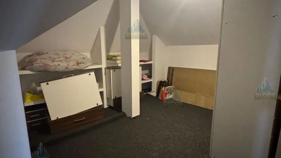 Casă cu mansardă și piscină de vânzare – Pictor Andreescu - Poză 12