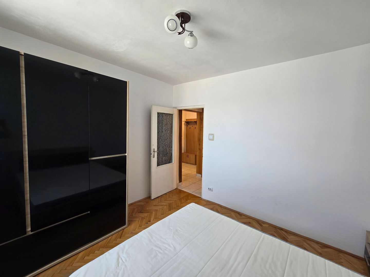 Apartament 2 camere,Etaj 6, Zona Circumvalatiunii - Poză 4