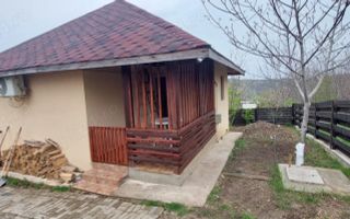 Teren cu două case în Breazu Copou - Poză 10