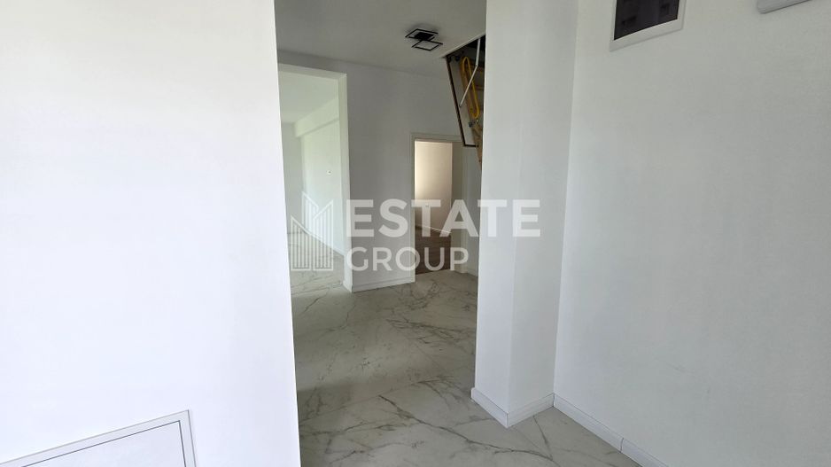 Duplex pe parter cu 3 camere in Covaci - Poză 4