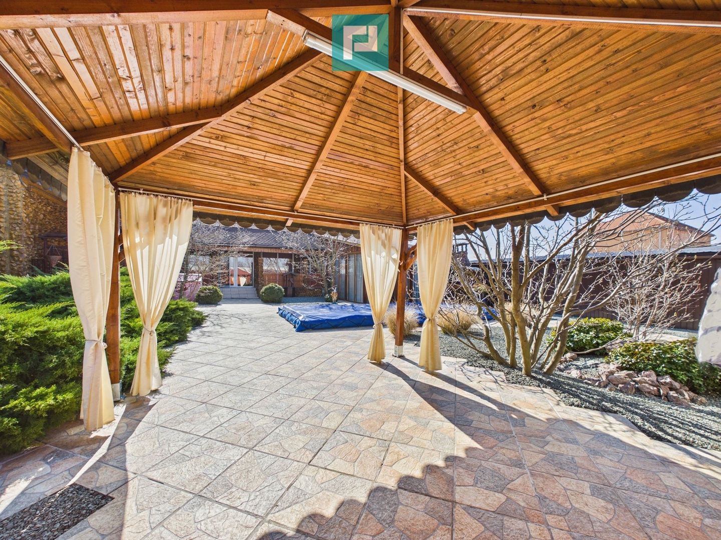 Proprietate cu potențial multiplu, Curtici - Poză 15