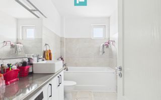 Apartament spațios tip penthouse - Poză 17