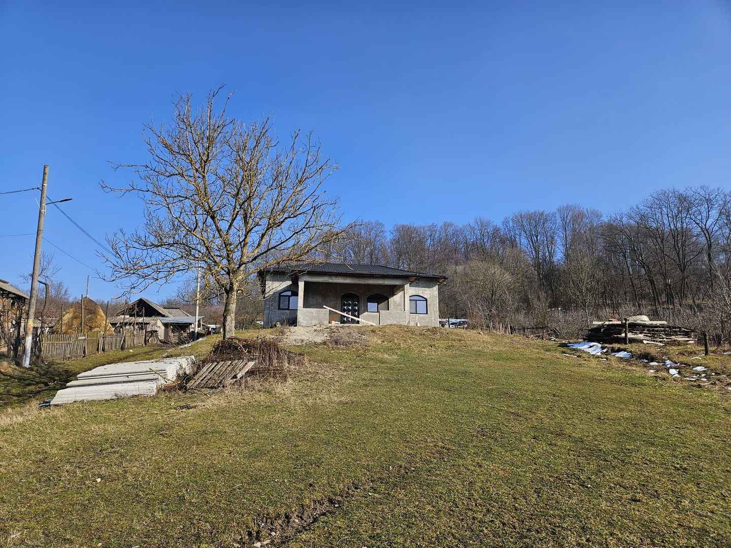 Casă pe platou, liniște și natură – Boțești, Argeș - Poză 7