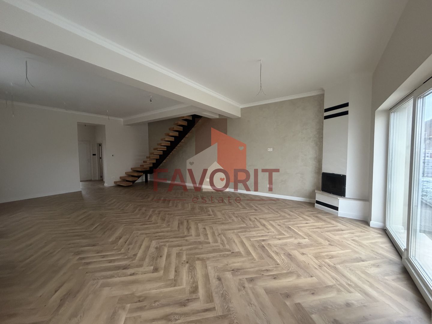 Disponibila imediat. Zona centrala. Toate utilitatile si asfalt - Poză 4