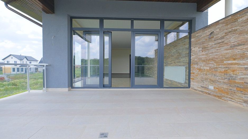 Corbeanca, cu pozitie exceptionala vila D+P+E personalizata - Poză 5