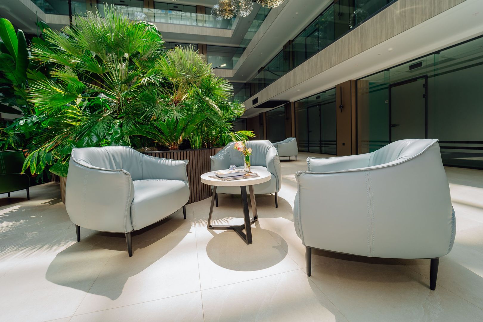 SPRE CHIRIE SPAȚIU COMERCIAL PENTRU BIROU | OFICIU 120 m2 Premium Location Bussines | Chișinău ,Centru ,Str.Bul.Ștefan Cel Mare și Sfânt , 115/1 - Poză 1