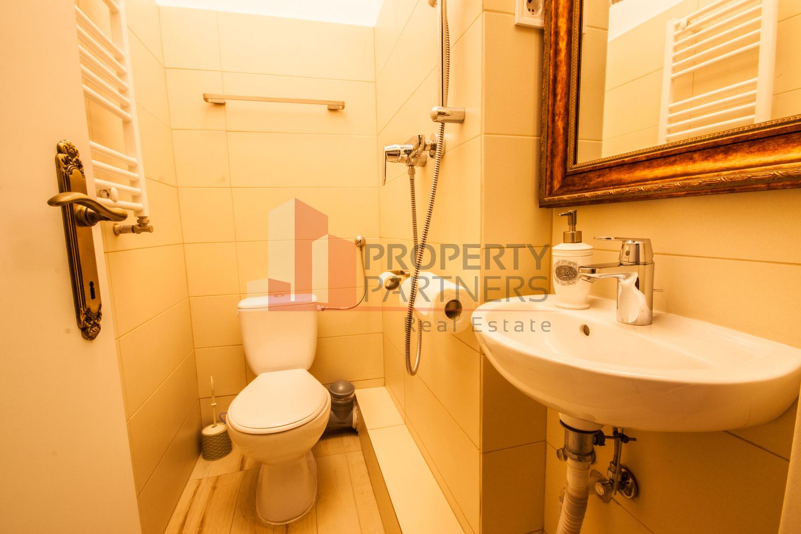 2 apartamente unite in casa in zona centrala, Unirii - Marasesti - Poză 17