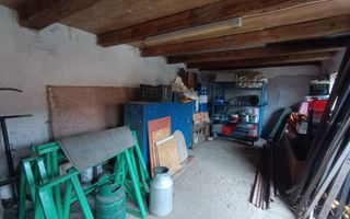 Casă de vânzare în satul Roșia cu vedere panoramică spre Munții Făgăras - Poză 11