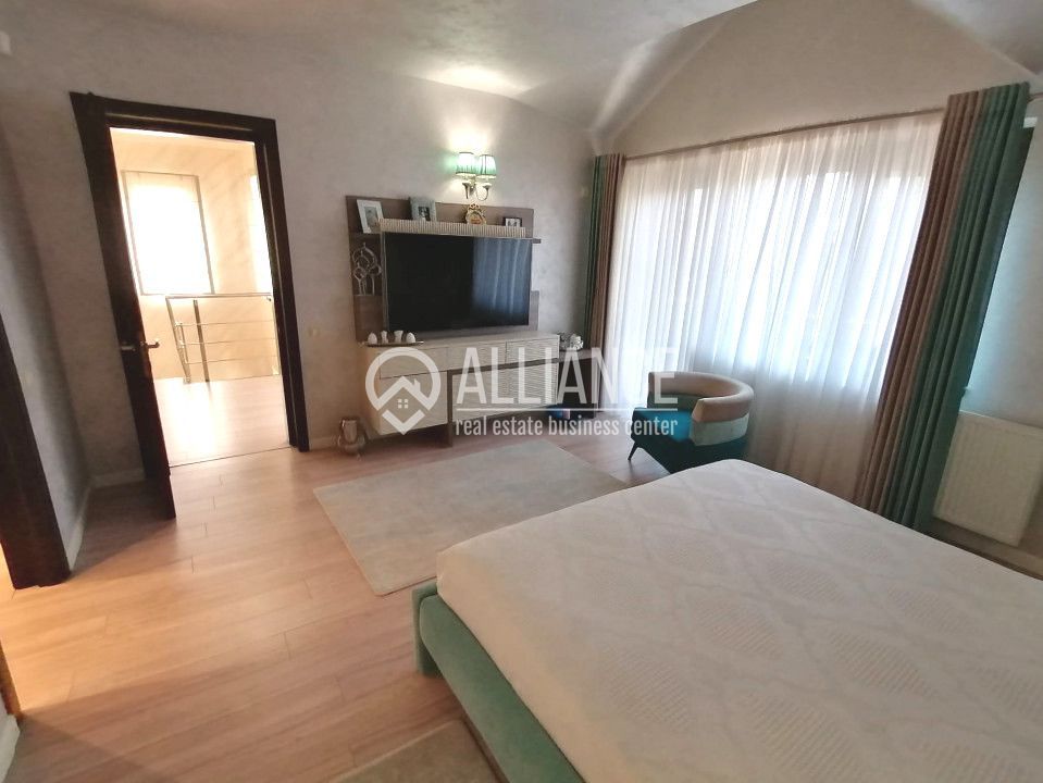 COICIU (Cod 01) Armonie și Eleganță pentru Două Generații! - Poză 28