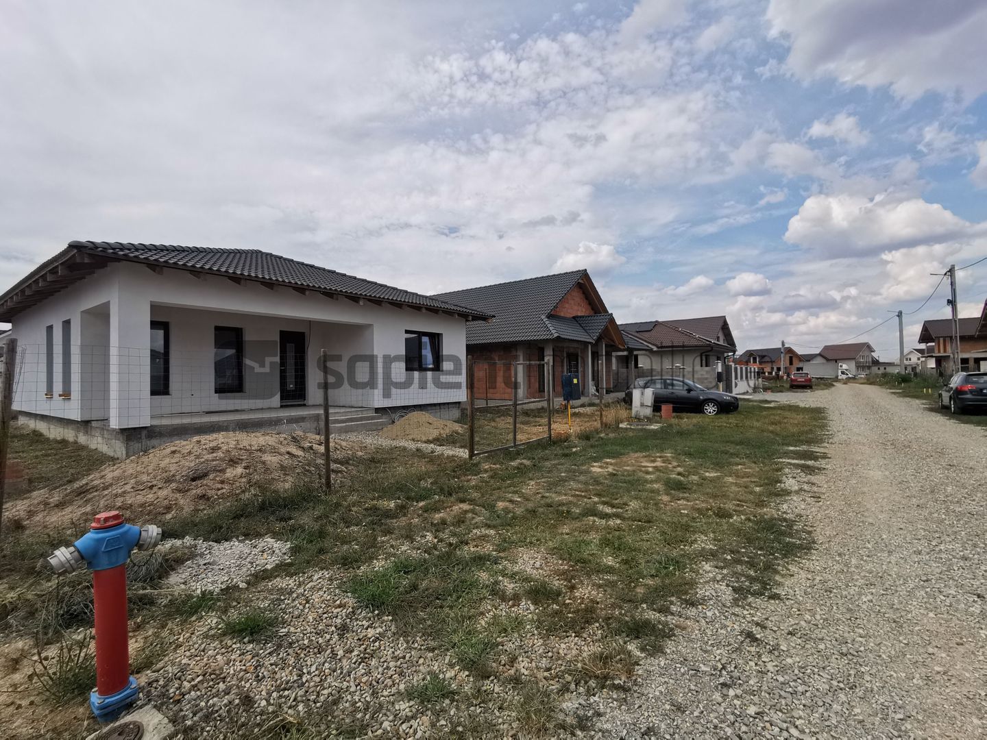 De vânzare casă cu 4 camere, la nivel semifinisat, Cihei - Poză 1