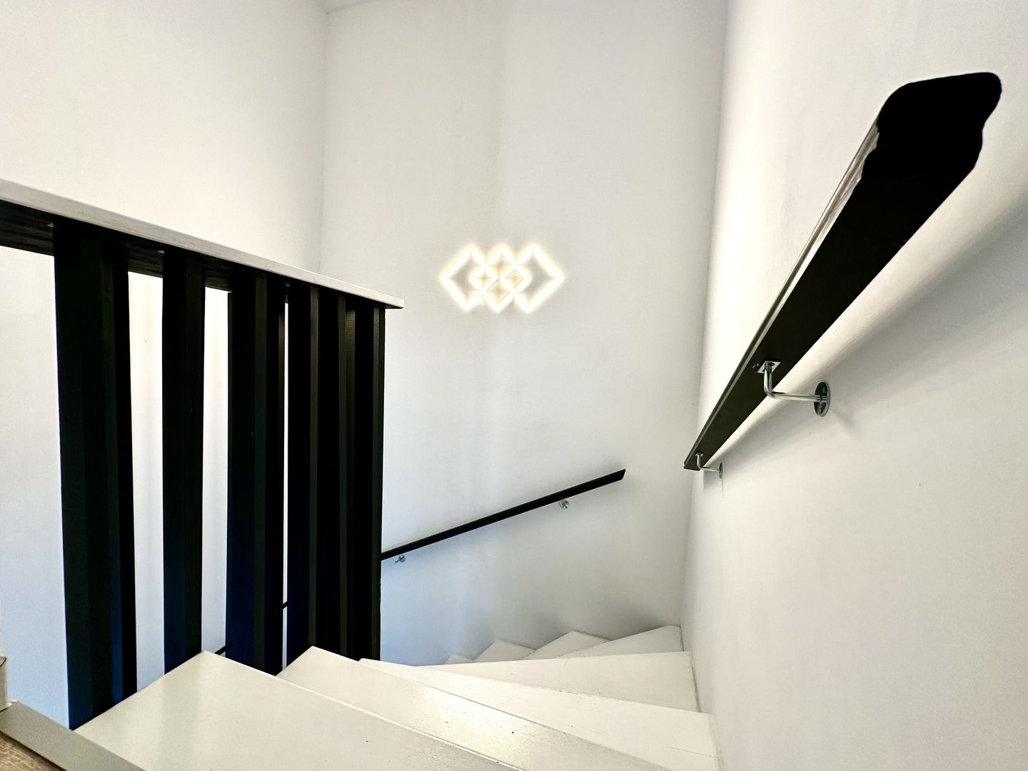 Casa de inchiriat la Liziera Pădurii - intrarea in Dumbrăvița - Poză 15