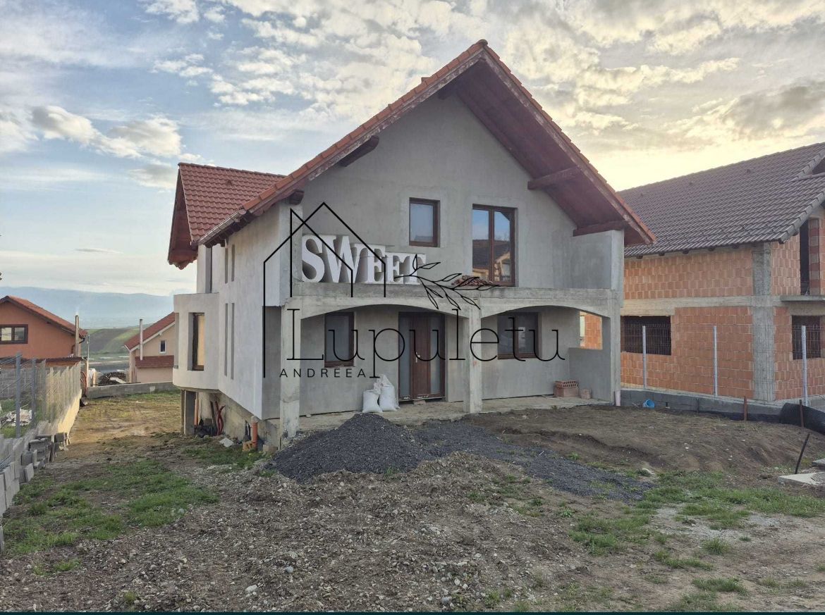 Casă Individuală cu Mandarda  înaltă | 150 MPU | Șura-Mare - Poză 1