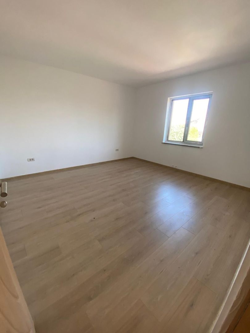 Casa P+1 Tip Duplex de vanzare  120 mp An 2023  Constanta Comuna Lumina - Poză 3