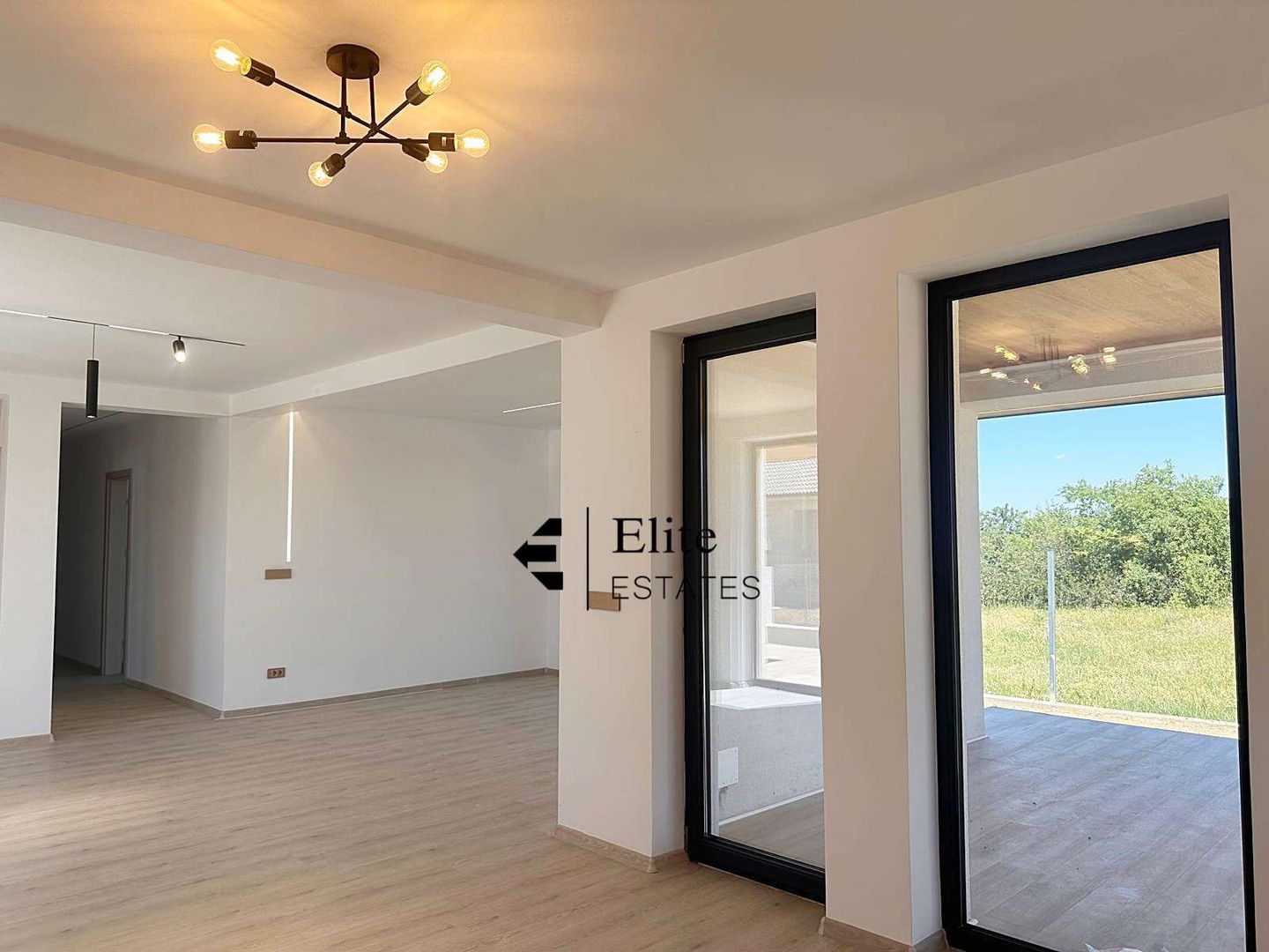 Casa premium cu 4 camere in Cihei | Centura Oradea la 2 minute - Poză 5