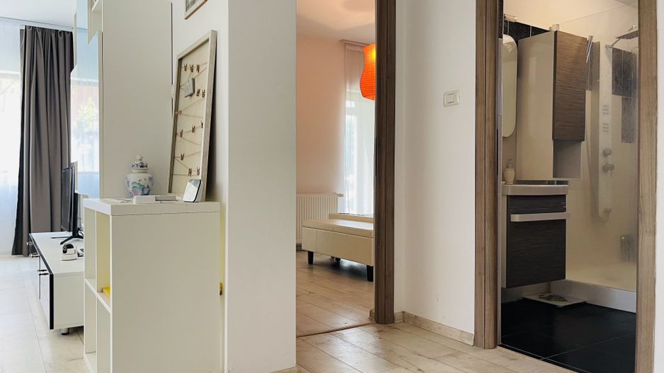 INCHIRIAT - Apartament modern cu 3 camere & 2 bai | 72 mp | Terasa inchisa - Poză 17