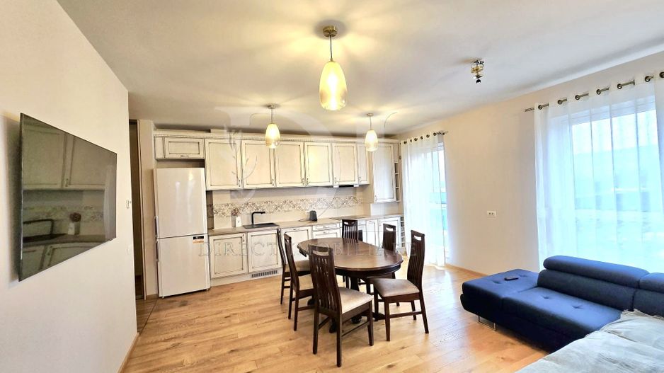 Apartament 3 camere / Ansamblu Columna - Poză 1