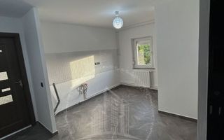 Vand apartament Micro 16 - Poză 1