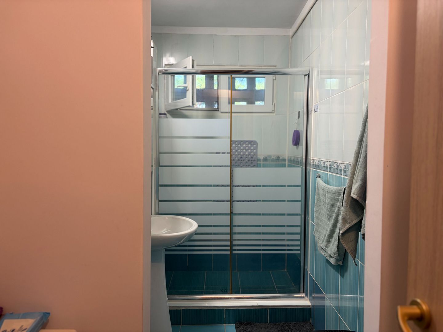 Apartament cu trei camere, zona Straduintei, 95.000€ negociabil - Poză 8