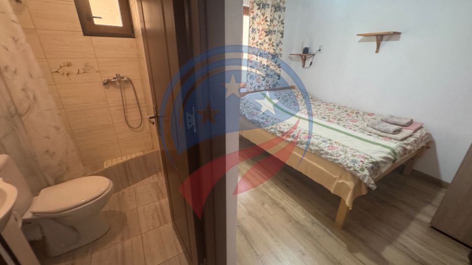 Pensiune cocheta de vanzare- Dubova-pe malul Dunării - Poză 3