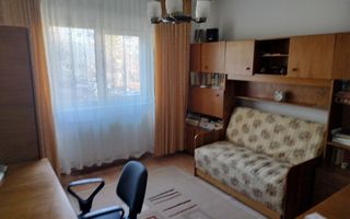 Apartament 2 camere decomandat, et.1/4 - zona Astra - Poză 2