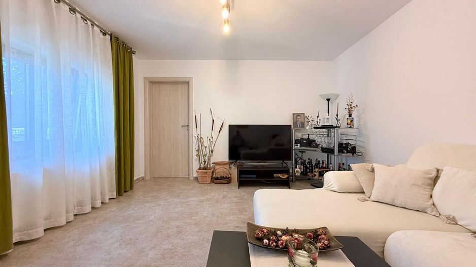 Casa renovata integral | acces auto in curte | Centrala proprie - Poză 12