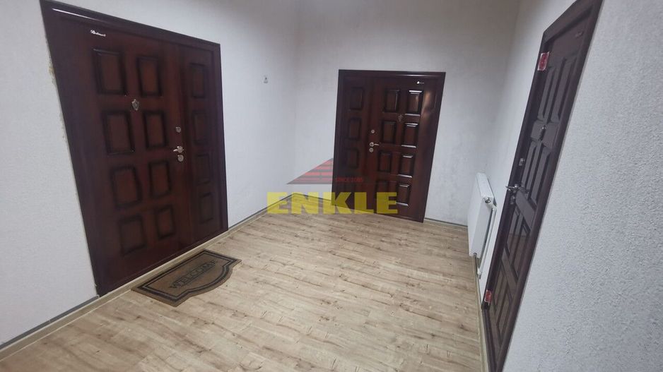Spatii comerciale ,zona Calea Nationala/Kaufland renovate in totalitate - Poză 3