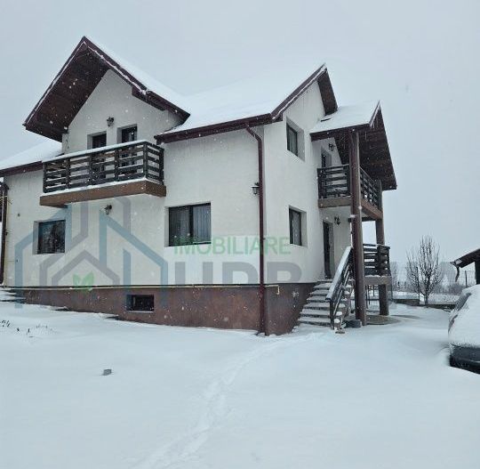 Casă modernă de vânzare, 4 camere, 190 mp, teren 550 mp, Fetești - Poză 3