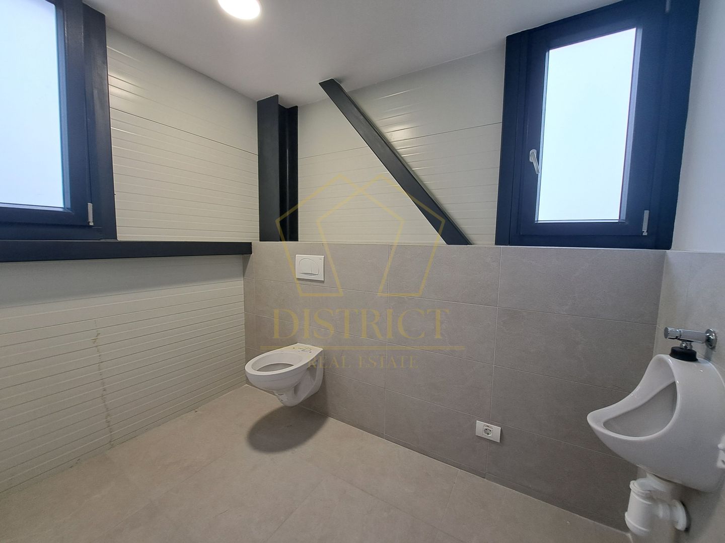 COM 0% Hale servicii, birouri și depozitare de inchiriat  | Aeroport - Poză 16