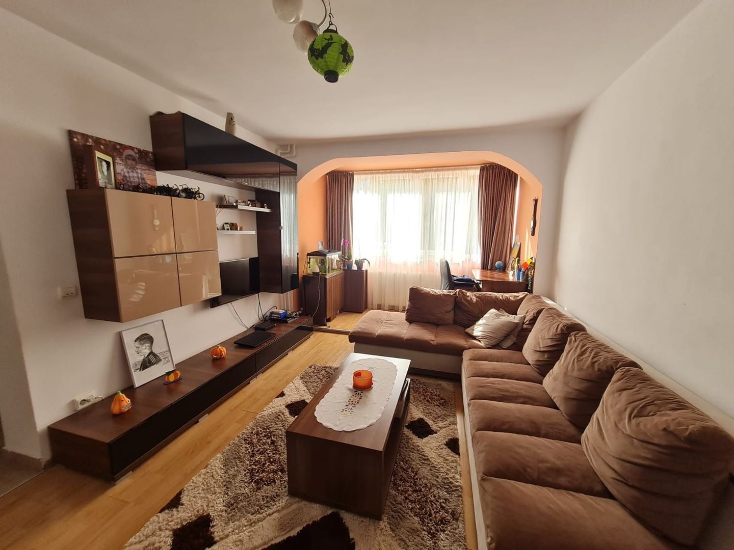 Apartament 2 camere în  Complexul Studențesc - Poză 1