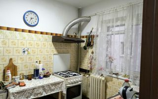 3 camere Bd. Timișoara | Bloc reabilitat | Etaj 1 - Poză 13