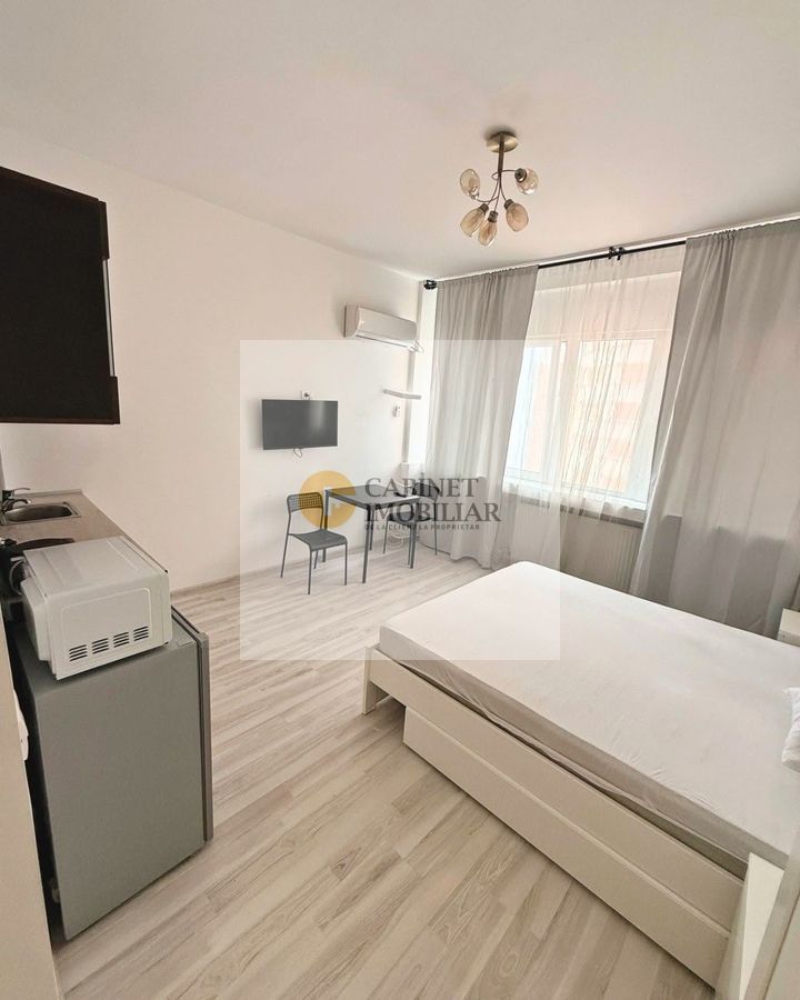 Garsoniera I Vedere spre bulevard I Etaj 4 I Universitate - Poză 2