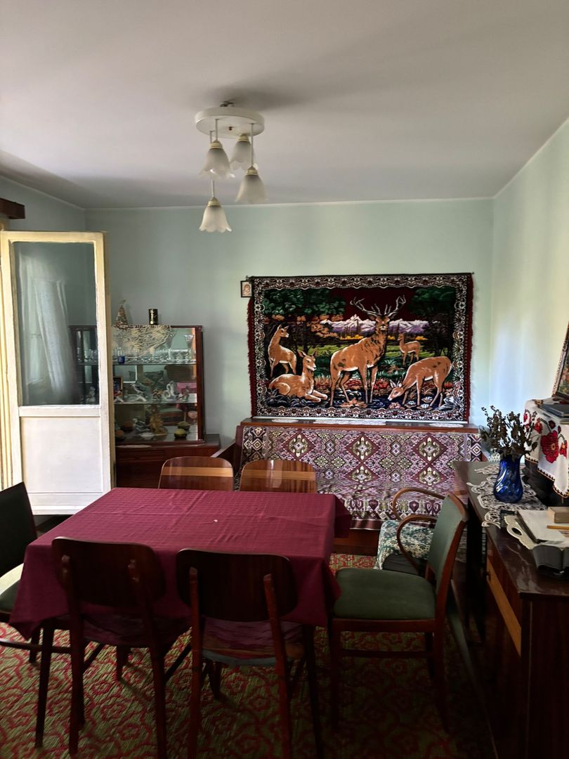 De vanzare Apartament 3 camere, Berceni, sector 4 - Poză 2
