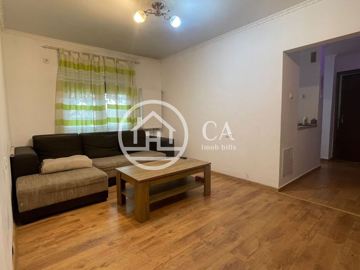 Apartament de închiriat cu 3 camere în Calea Aradului, Oradea - Poză 1