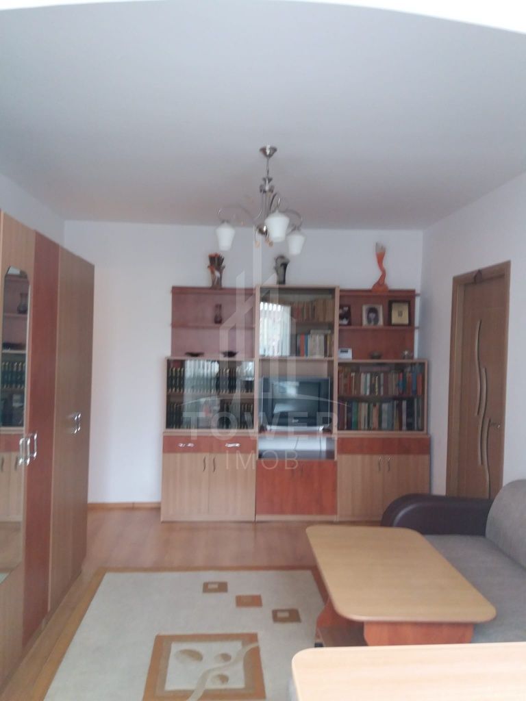 Apartament 3 camere, etaj 2, Sibiu - Poză 2